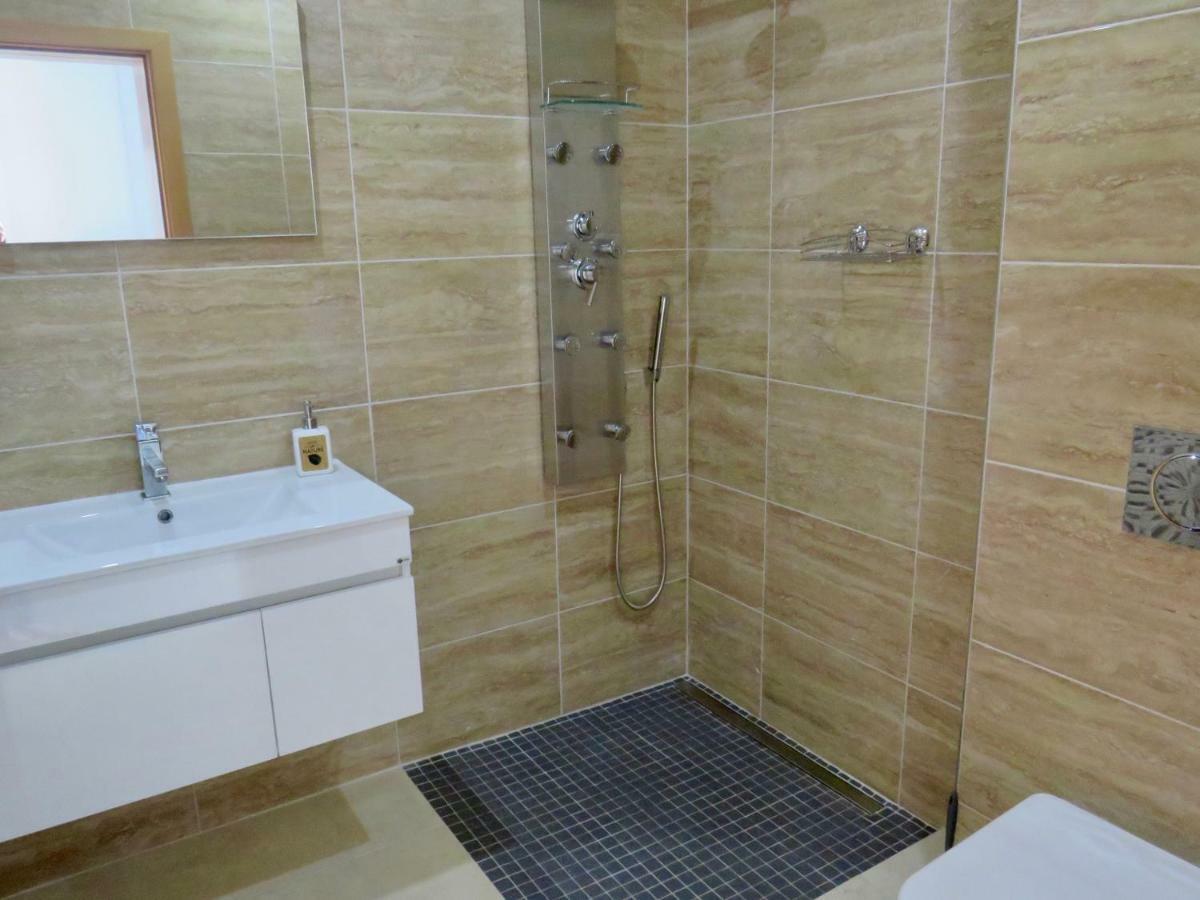 Ria Alvor- Swimming Pool & Jacuzzi Villa *