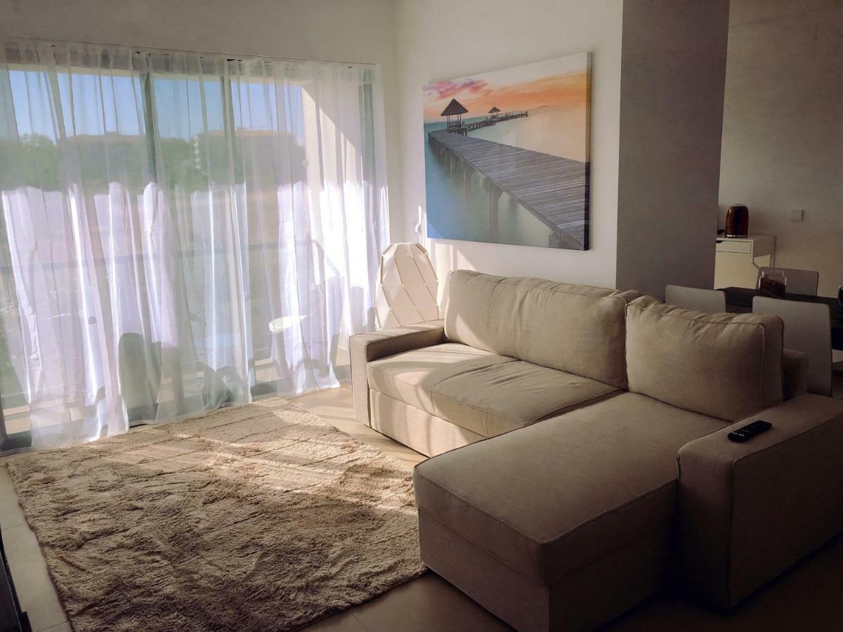 Apartment Cavalo Preto Luxury - C201