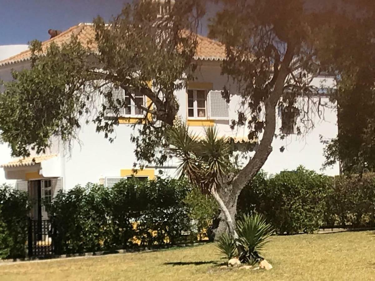 C/ Piscina Próxima Da Villa Cabanas De Tavira