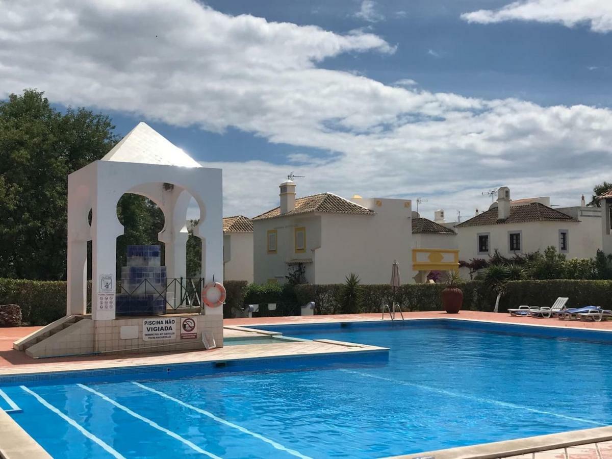 Villa C/ Piscina Próxima Da Cabanas De Tavira