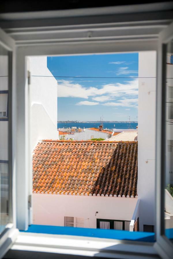 Blue Door Bed & Breakfast Lagos