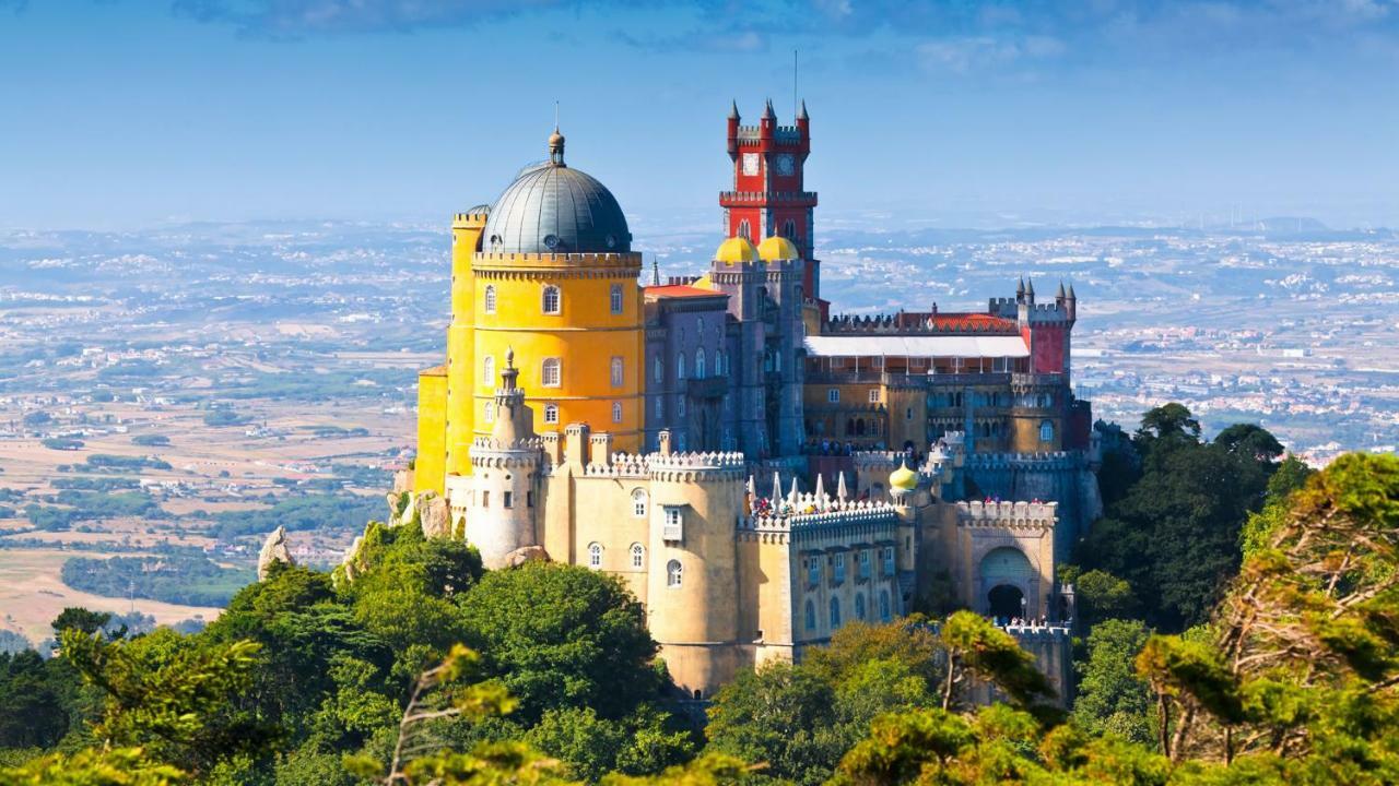 Charming In Village Apartment Sintra