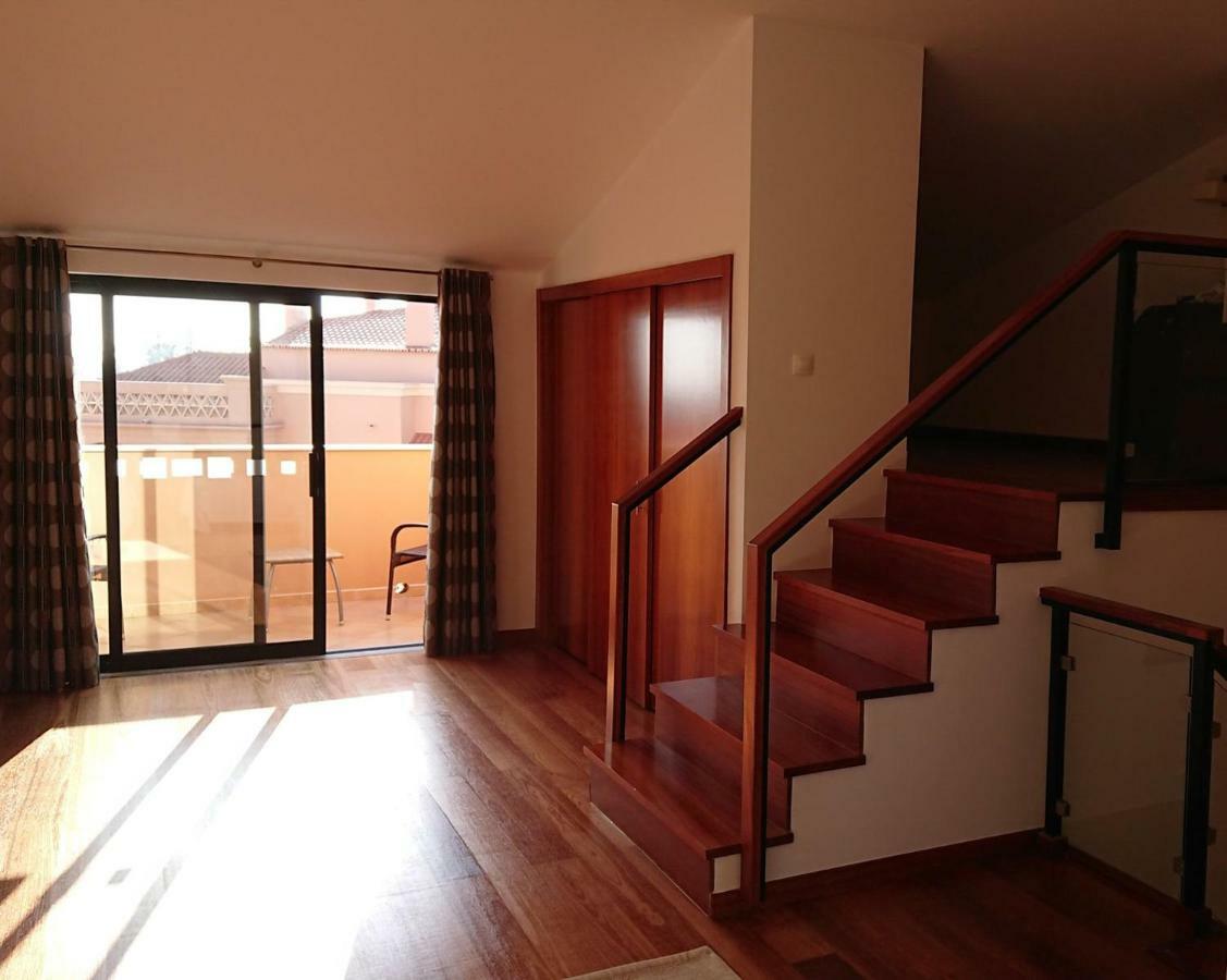 Luxury 3-bedroom At High-end Da Apartment