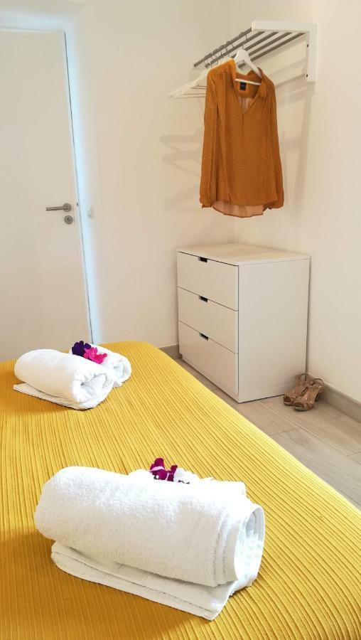 Golden Cliff House Apartment