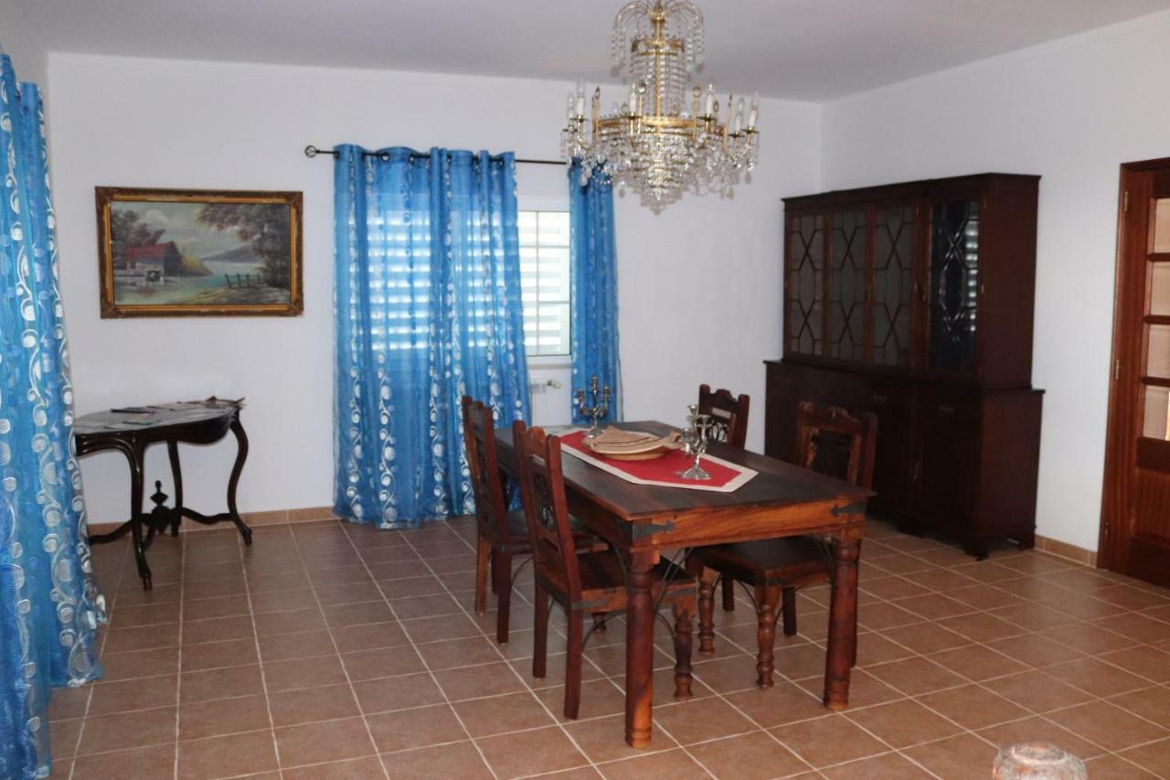 Rustic Villa Guesthouse Santa Barbara de Nexe