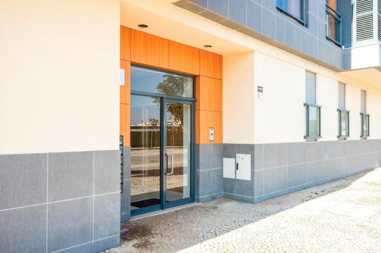 ★ Oceanfront: Luxury Breathtaking Views And Pool ★ Appartement Olhão