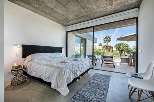 Beau Villa