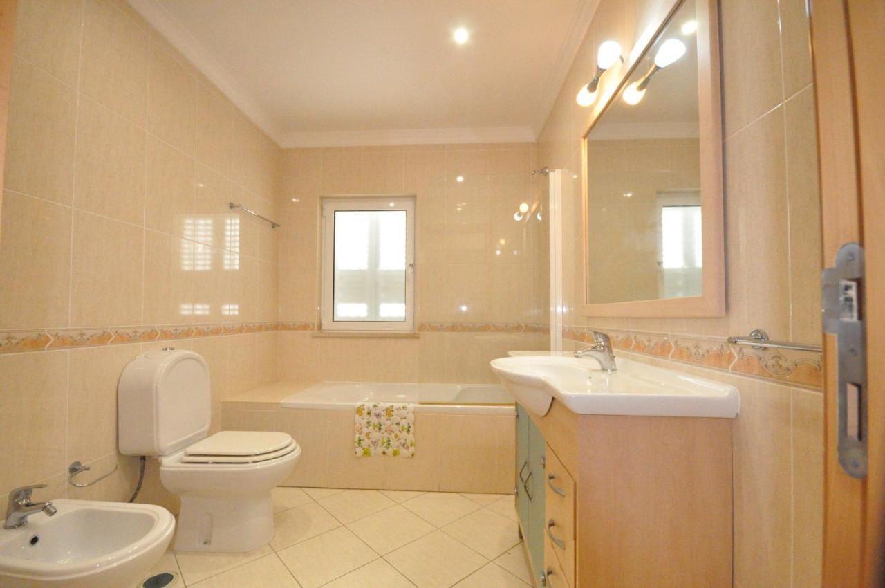 Villa Large 6 Bedroom Private Pool In Vilasol *