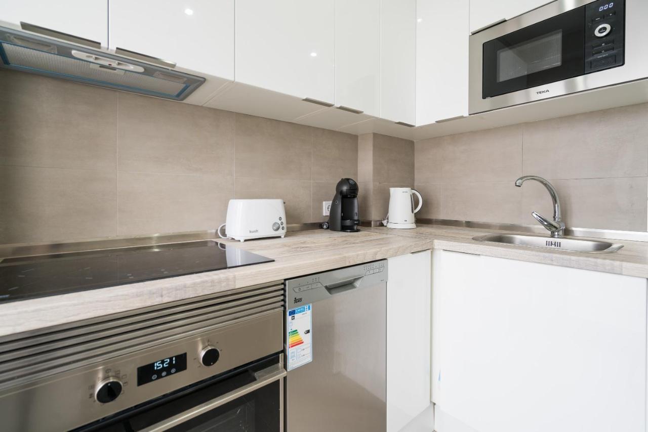 One Bedroom Seaview Urban * Lagos