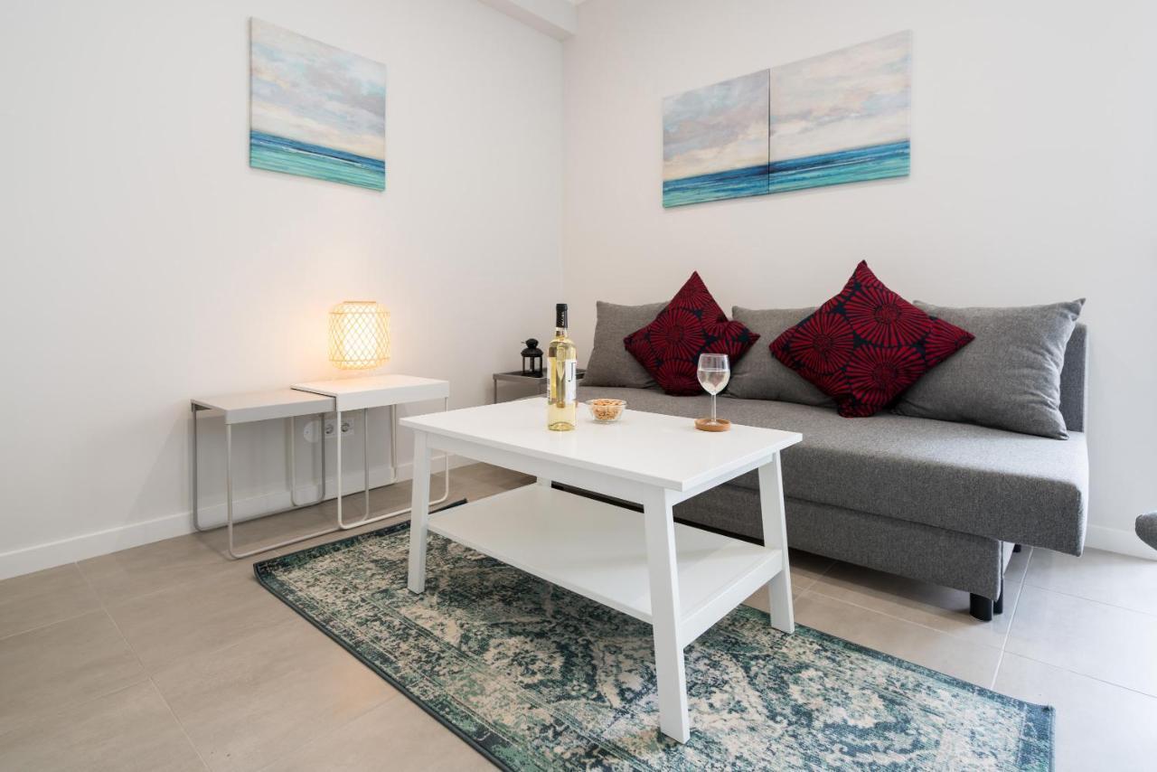 One Bedroom Seaview Urban