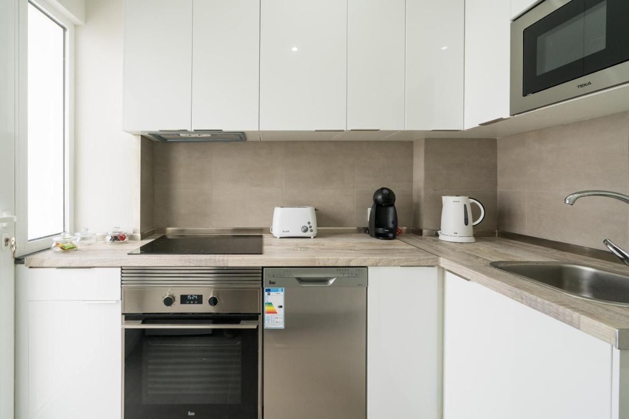 One Bedroom Seaview Urban Apartment *