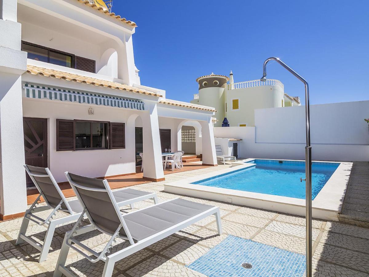 Villa Gale 600m From The By Interhome