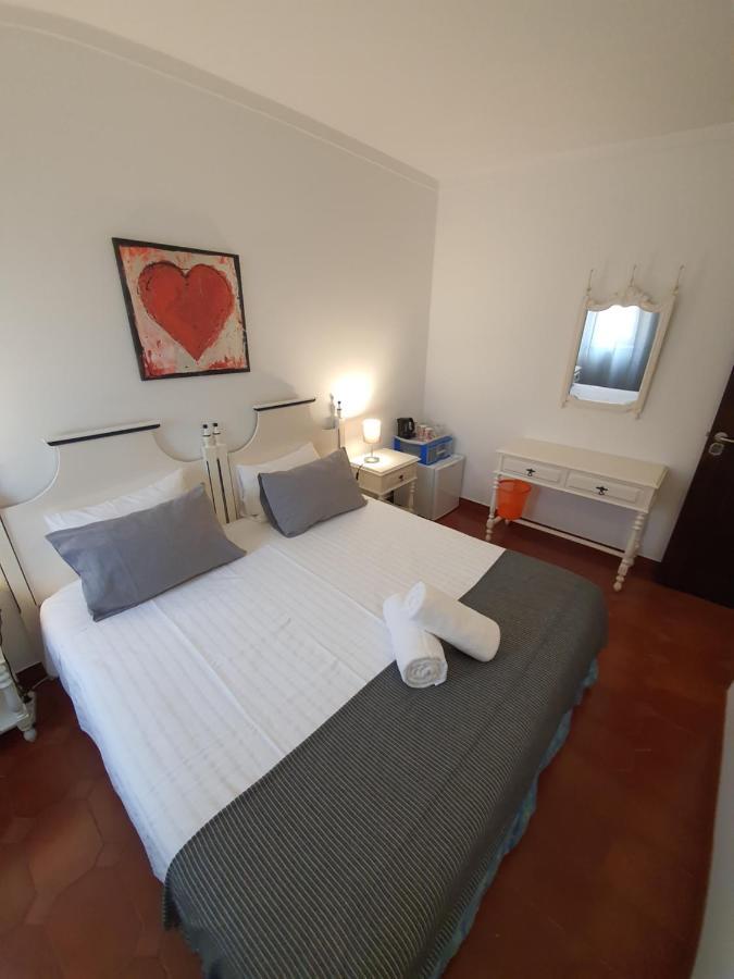 Ocean View Bed & Breakfast 2*