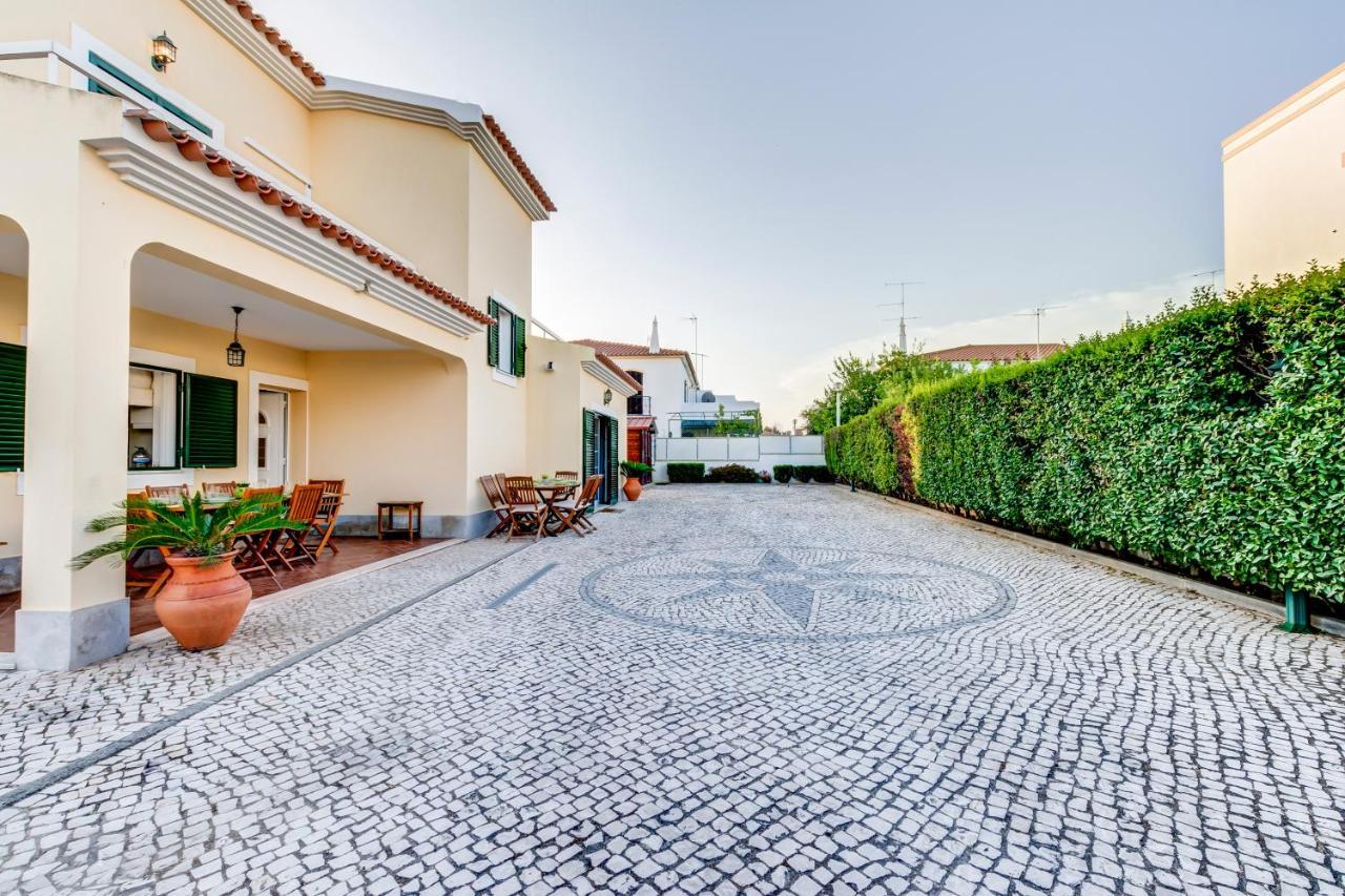 Prime - 5 Suites, Private Pool And Parking, Walk To * Altura