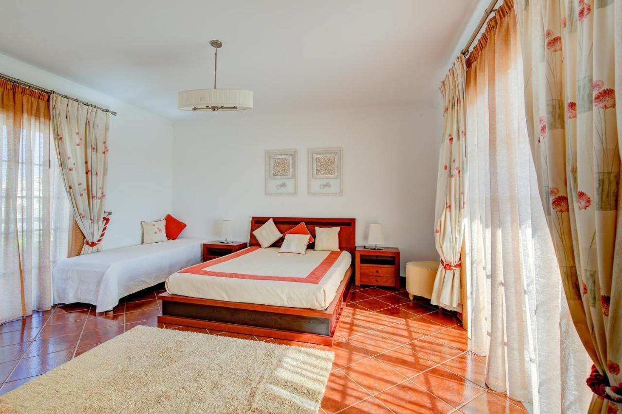 Prime - 5 Suites, Private Pool And Parking, Walk To * Altura