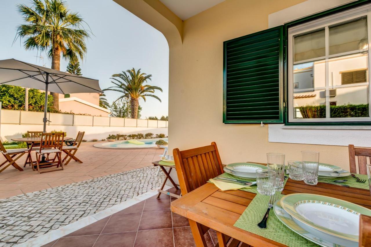 Prime - 5 Suites, Private Pool And Parking, Walk To Villa *